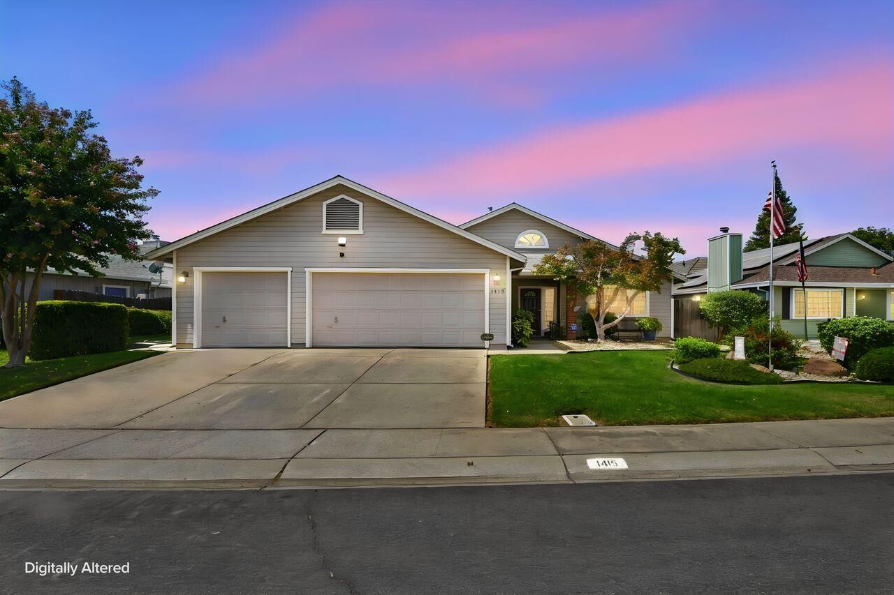 Property Photo: 1415 Tradewind Drive CA 95991