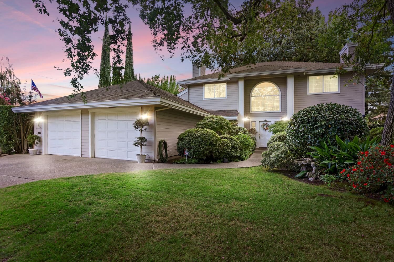Property Photo:  70 N Lower Sacramento Road  CA 95242 