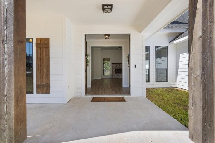 Property Photo: 321 Rustic Pines Drive TX 75904