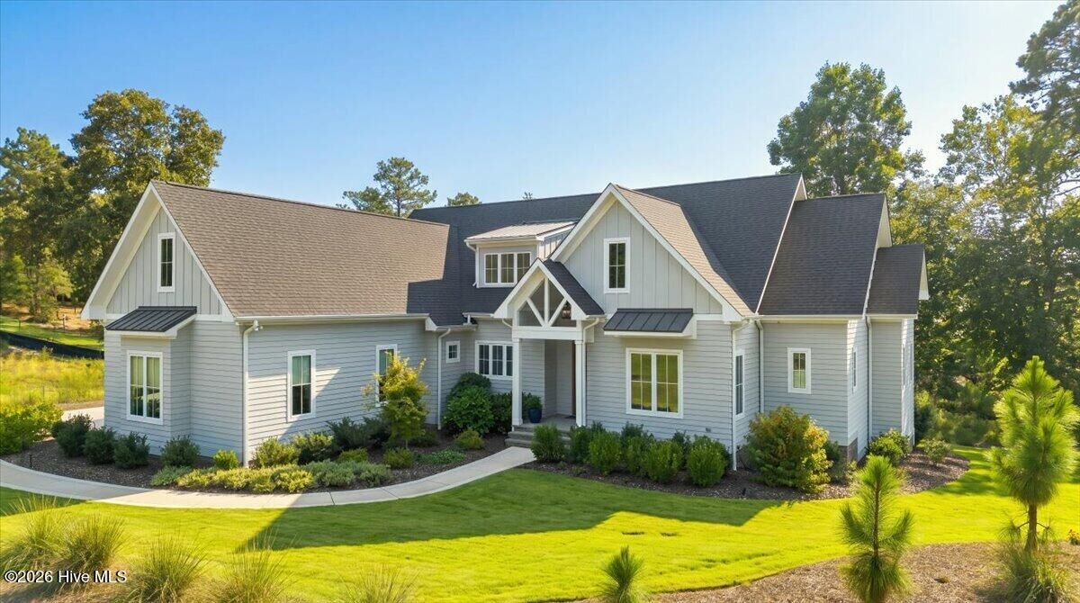 Property Photo:  25 Honors Court  NC 28374 