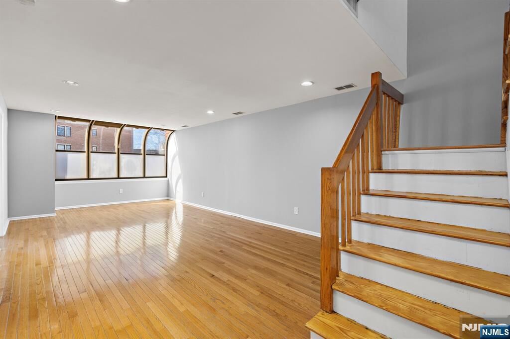 Property Photo:  319 Gorge Road 6  NJ 07010 