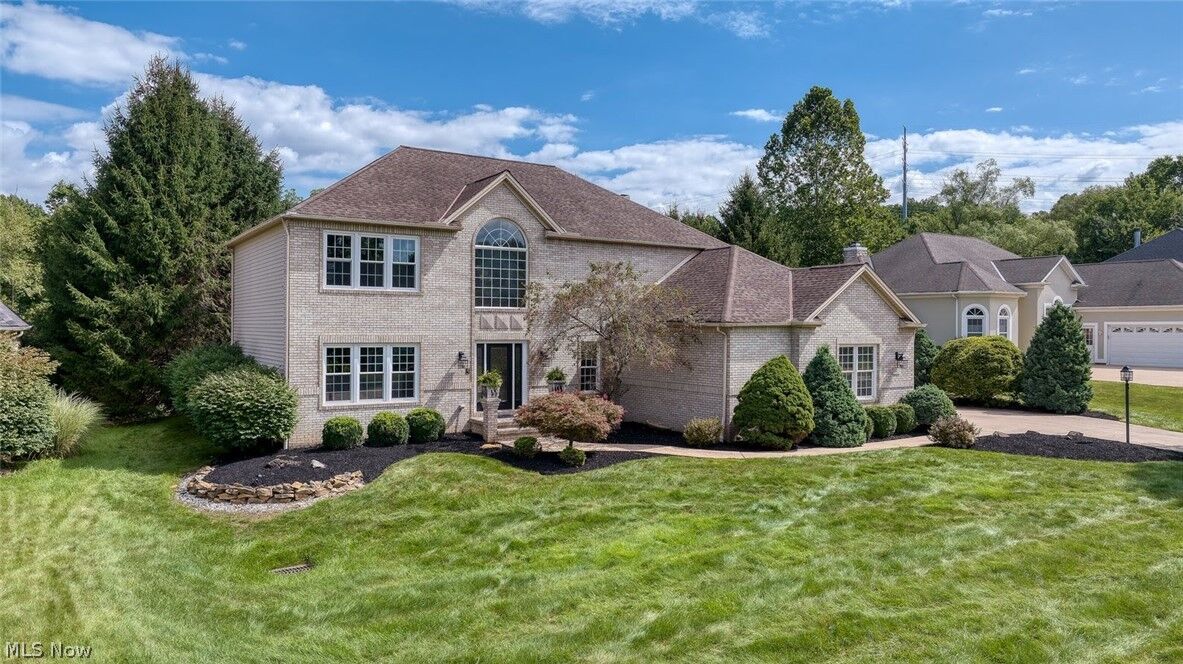 Property Photo:  1413 Ashford Glen Lane  OH 44067 