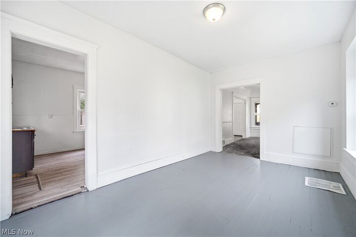 Property Photo: 1201 E 84th Street OH 44103
