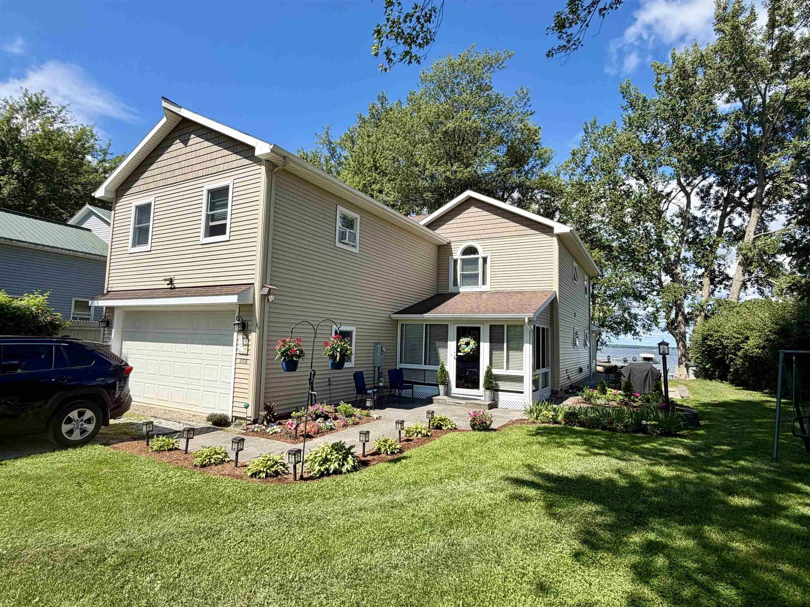 Property Photo:  208 Sandy Cove Road  VT 05478 