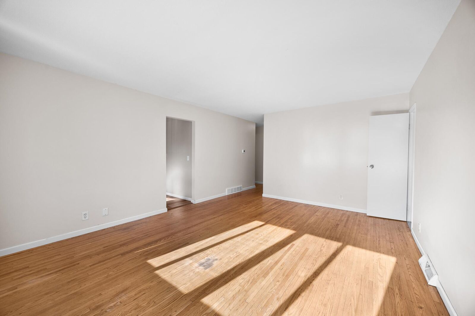Property Photo:  5936 Washburn Avenue S  MN 55410 