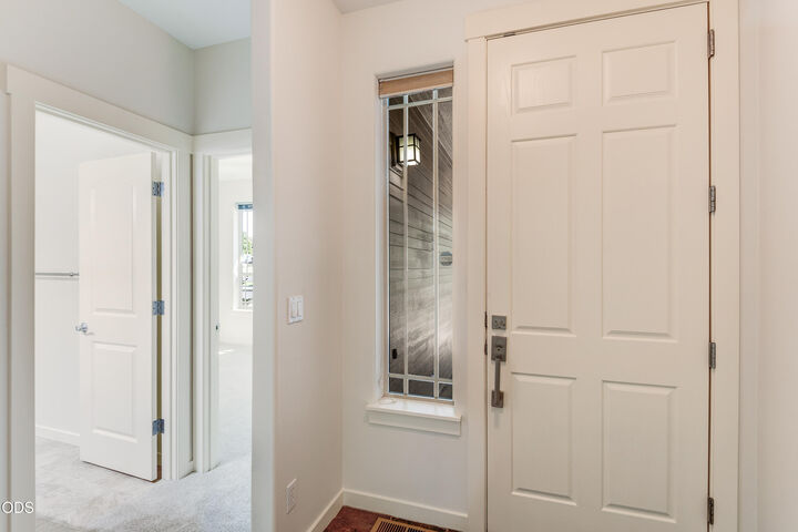 Property Photo:  2960 NE Conners Avenue  OR 97701 