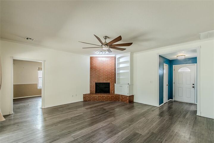 Property Photo: 1329 Greenfield Drive OK 73012