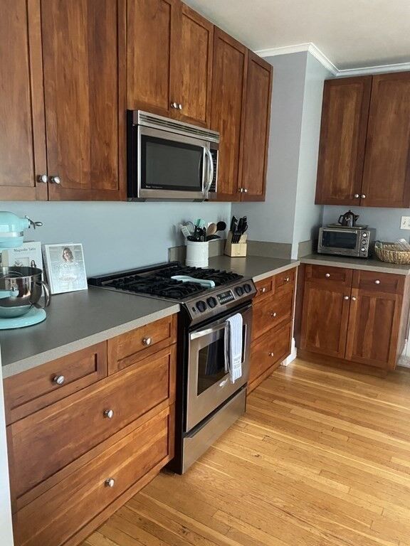 Property Photo:  159 Willow St 2  MA 02132 