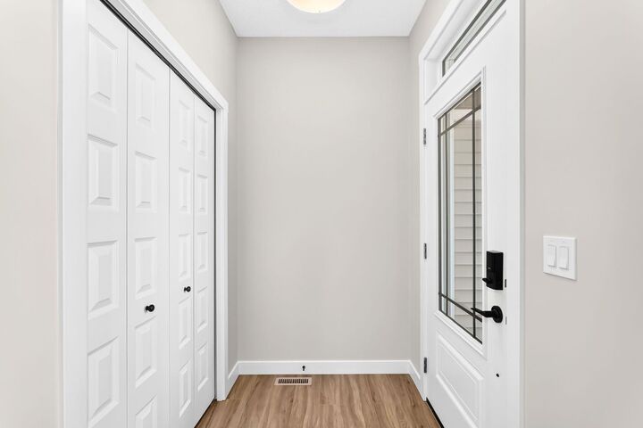 Property Photo: 1069 Bayview Crescent SW AB T4B 5N8