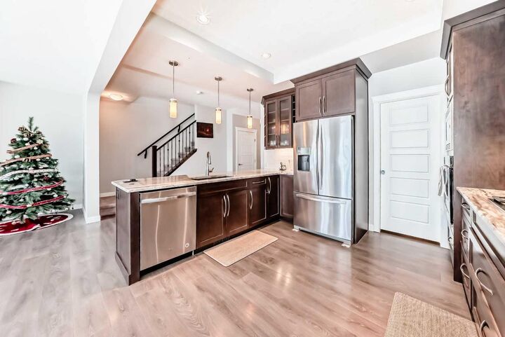 Property Photo:  144 Nolancrest Circle NW  AB T3R 0T7 