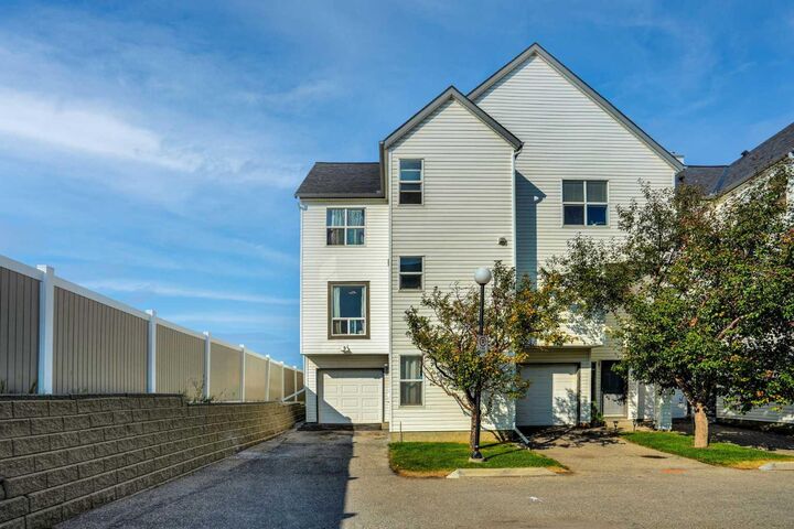 200 Hidden Hills Terrace NW 28 — photo 1