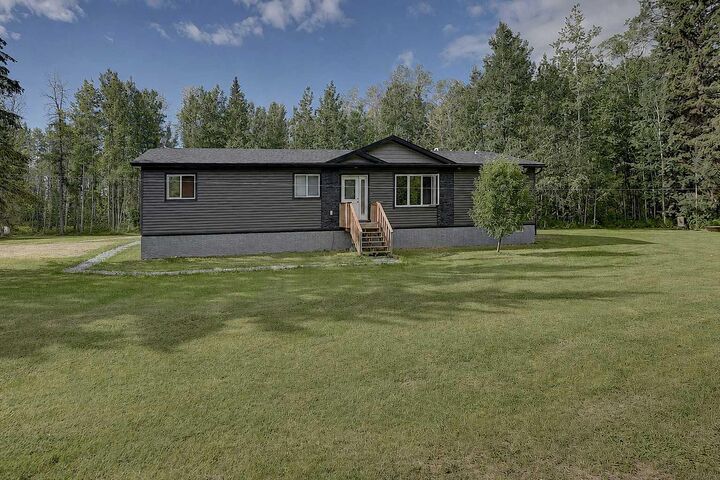 Property Photo:  69402 Range Road 82 211  AB T8W 5G5 