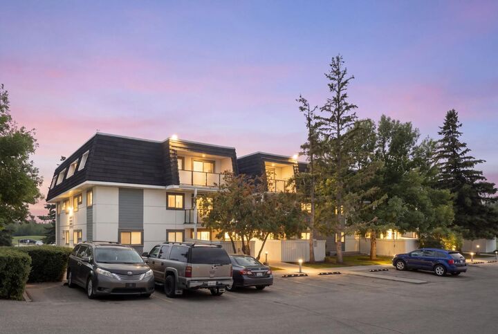 3115 51 Street SW 2301 — photo 1