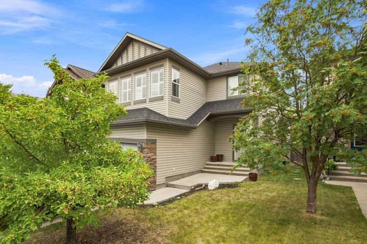 Property Photo: 107 Brightonstone Common SE AB T2Z 0K4