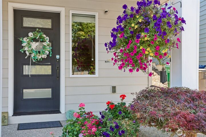 Property Photo:  11122  14th Place SE  WA 98258 