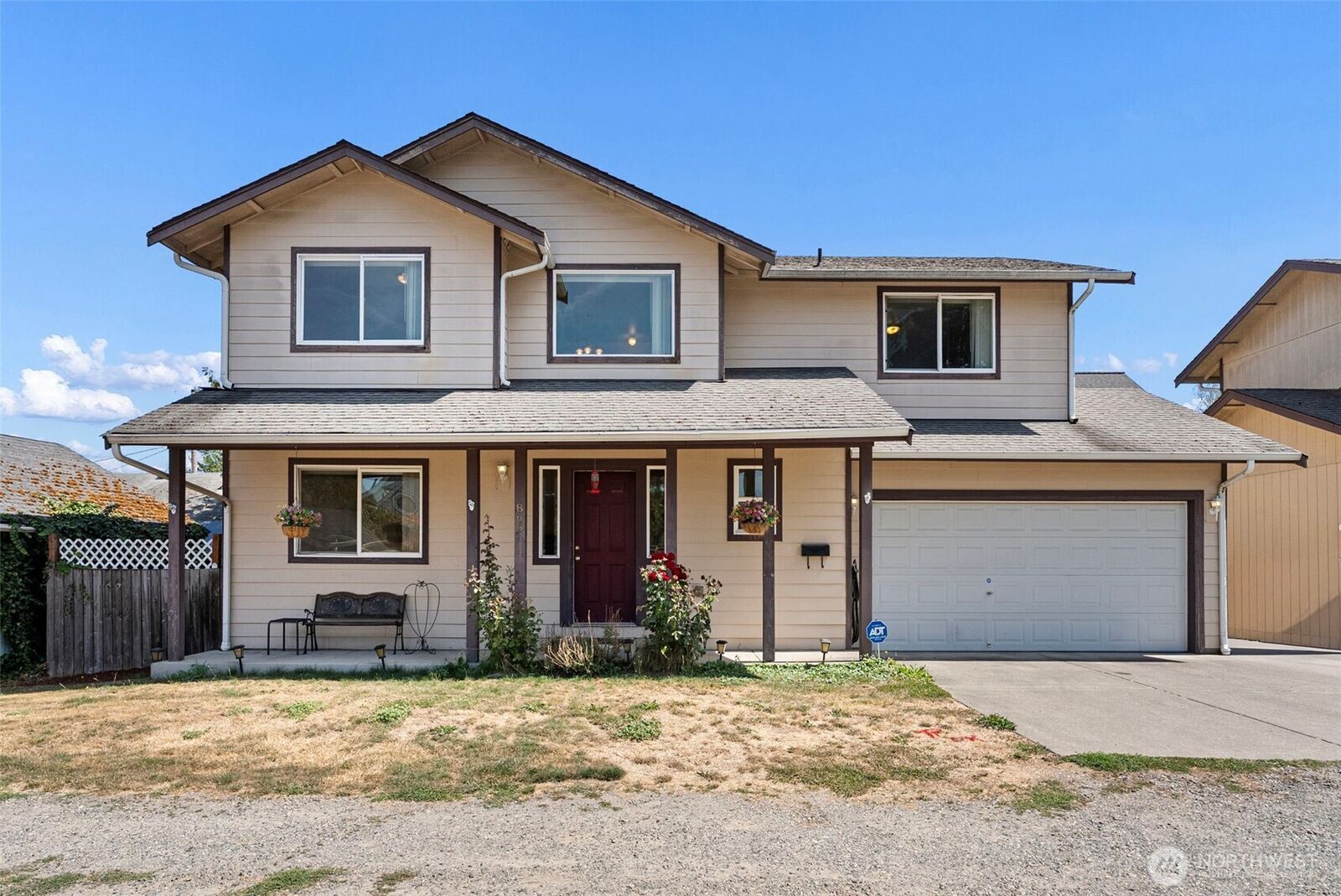 Property Photo:  865 S 52nd Street  WA 98408 