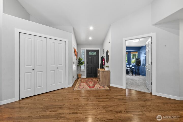 Property Photo:  18505  68th Street E  WA 98391 