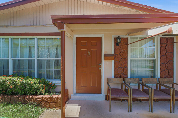 Property Photo: 691 NW 20th Court FL 33060