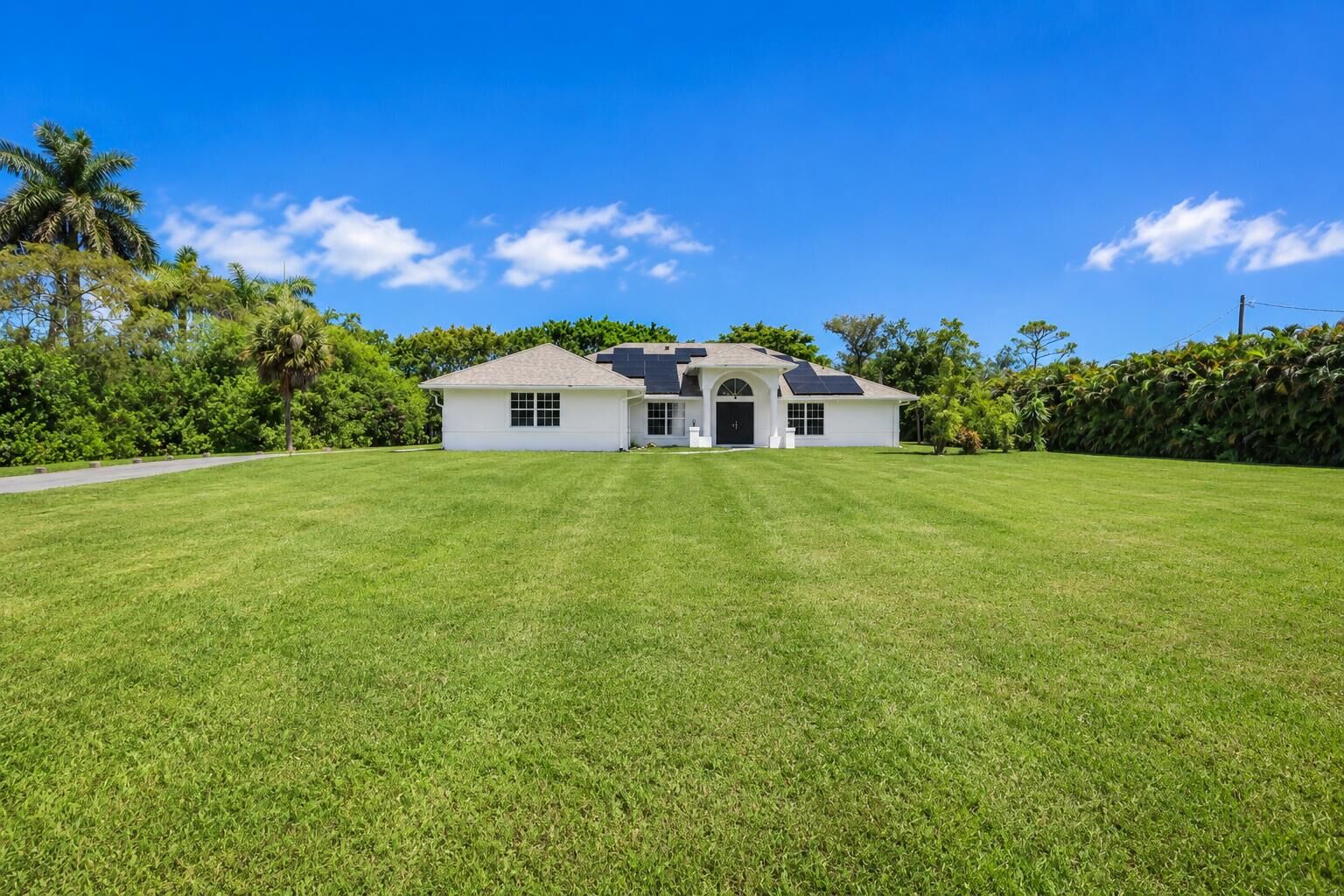 Property Photo: 16613 61st Place N FL 33470