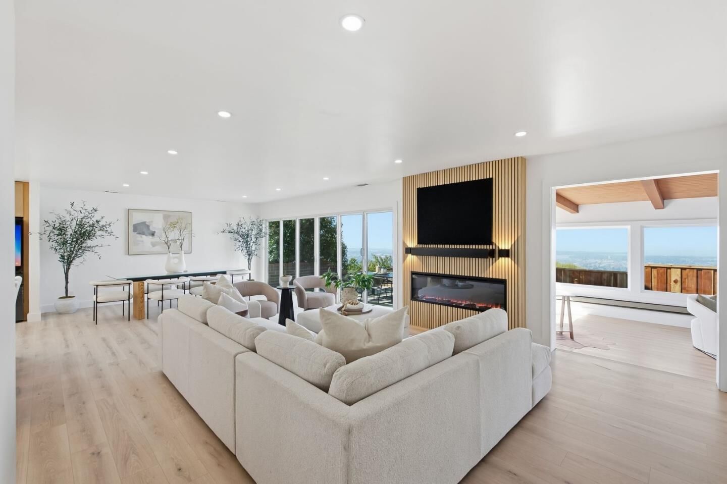 Property Photo:  141 Rishell Drive  CA 94619 