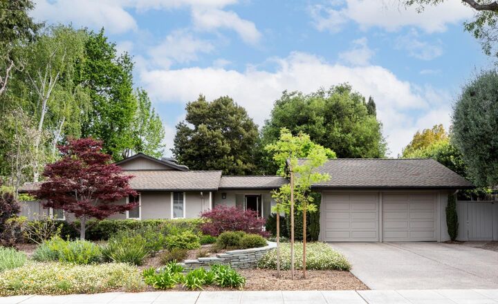 Property Photo:  1919 Barbara Drive  CA 94303 
