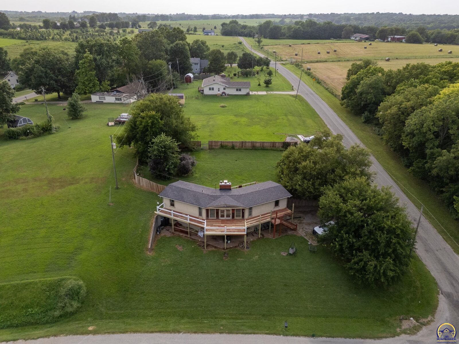 Property Photo:  7685 Comanche Rd  KS 66512 