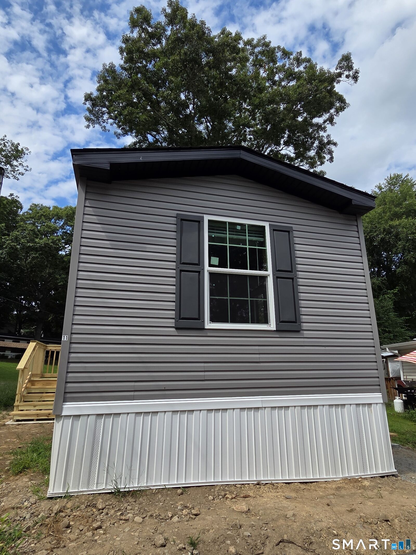 Property Photo:  303 Mohegan Park Road 11  CT 06360 