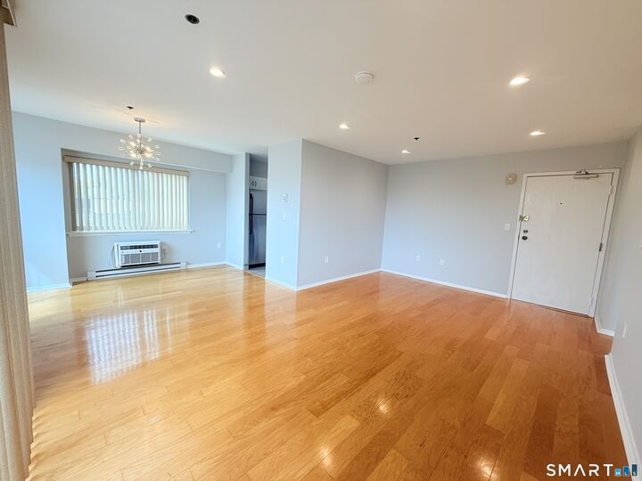 Property Photo: 1611 Washington Boulevard 302 CT 06901
