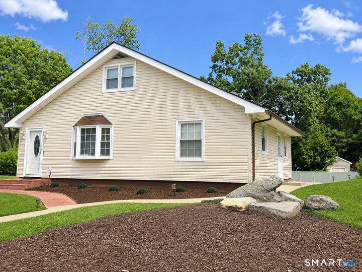 Property Photo:  45 Cameo Court  CT 06614 