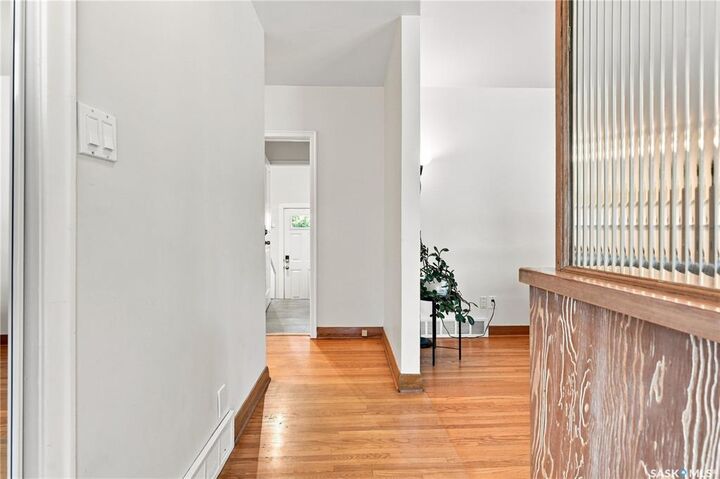 Property Photo: 1810 Morgan Avenue SK S7H 2S3