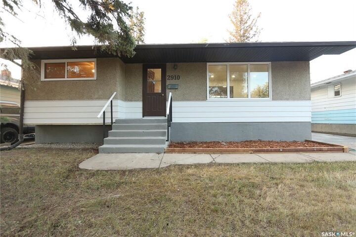 2910 Avonhurst Drive — photo 1