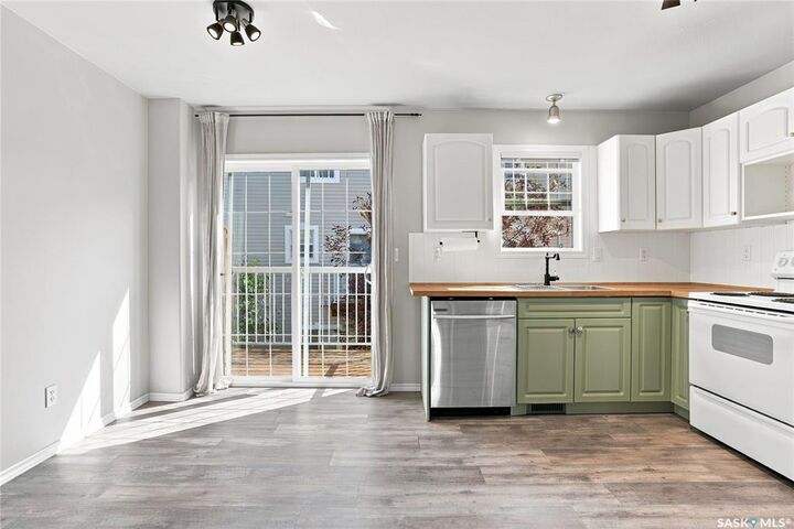 Property Photo:  243 Herold Terrace 34  SK S7V 1J6 