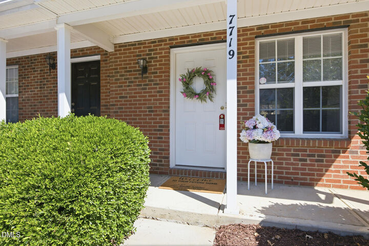 Property Photo:  7719 Averette Field Drive  NC 27616 