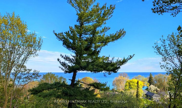 Property Photo: 2 Ledge Road ON M1M 1H1