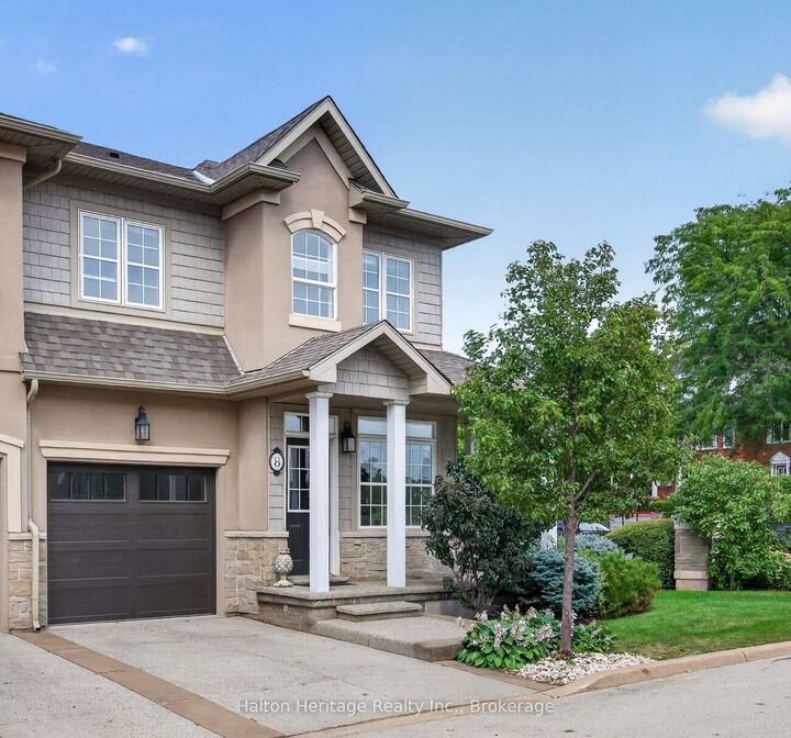 Property Photo: 31 Sunvale Place 8 ON L8E 4Z6