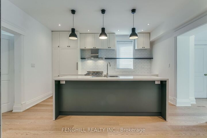 Property Photo:  176 Glen Road  ON M4W 2W9 