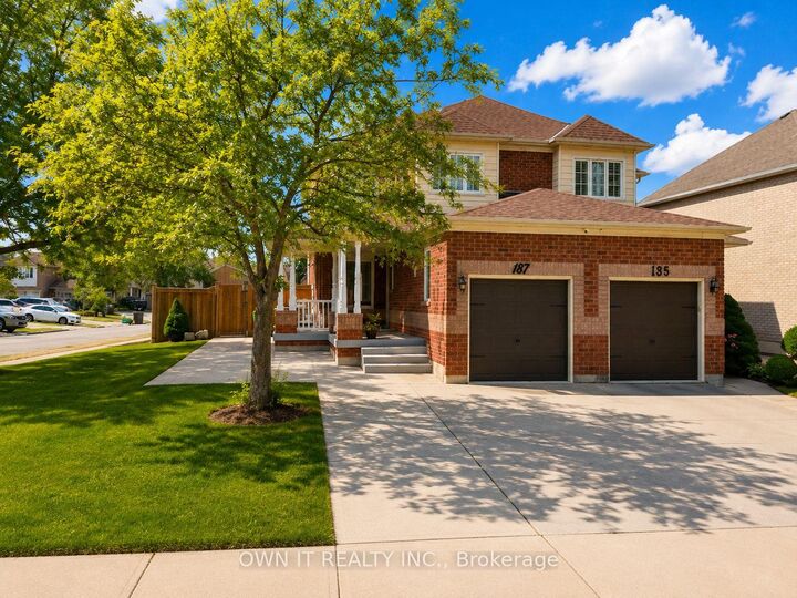 Property Photo: 137 Prairie Rose Circle ON L6R 1R5