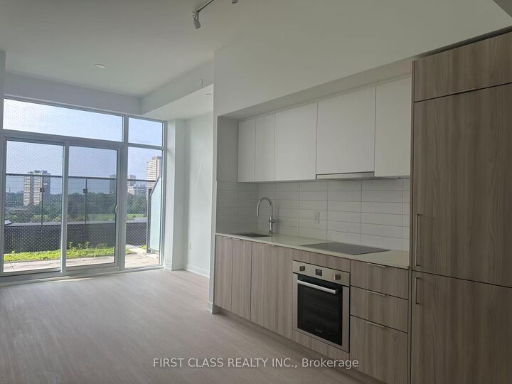 Property Photo:  15 David Salomon Drive 703  ON M3C 1E7 