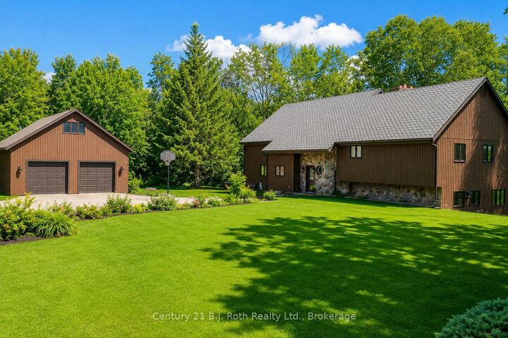 Property Photo: 89 McCrackin Avenue ON L0K 1W0