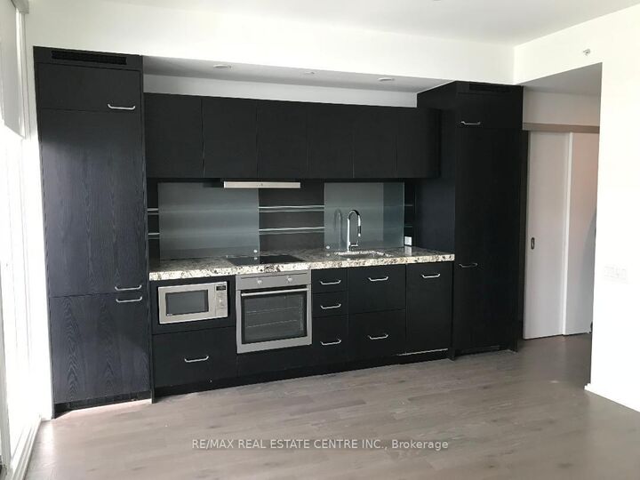 Photo de la propriété:  45 Charles Street 4703  ON M4Y 0B8 