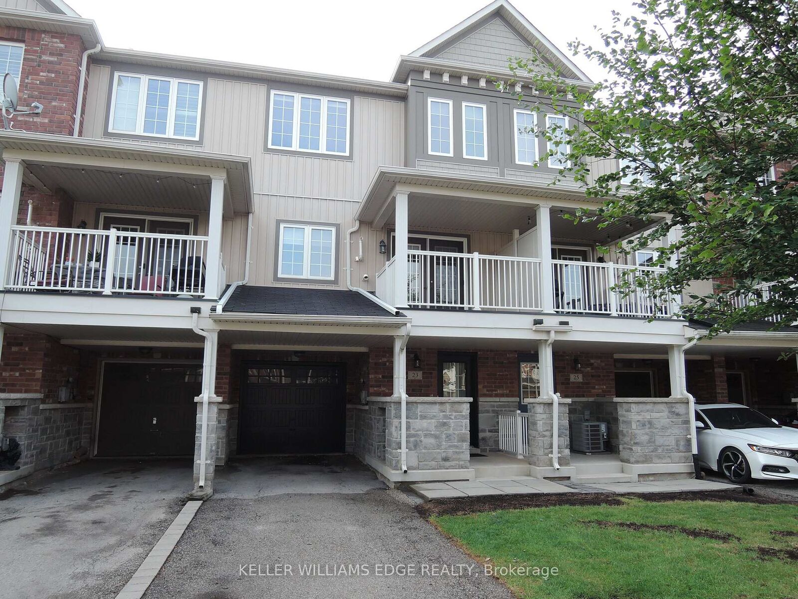 Property Photo:  23 Nisbet Boulevard  ON L8B 0T1 