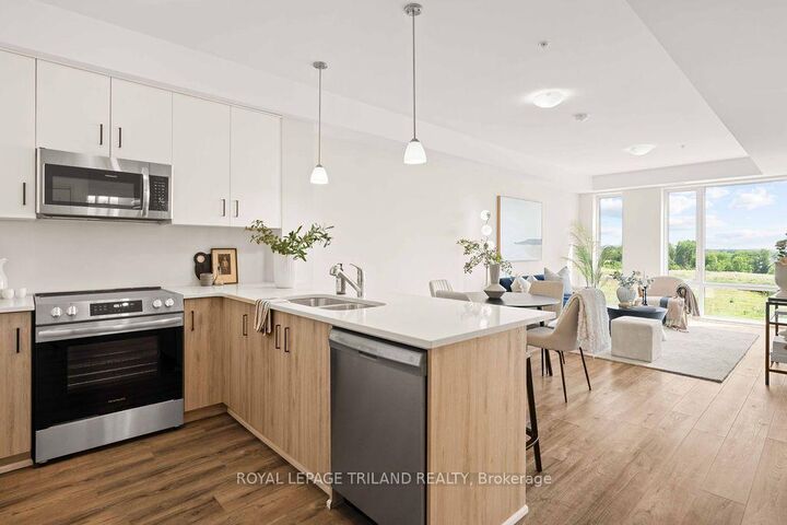 Property Photo:  865 Kleinburg Drive 421  ON N5X 0P4 