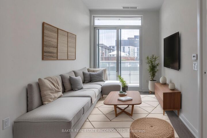 Property Photo: 425 Front Street E 907 ON M5A 0X2