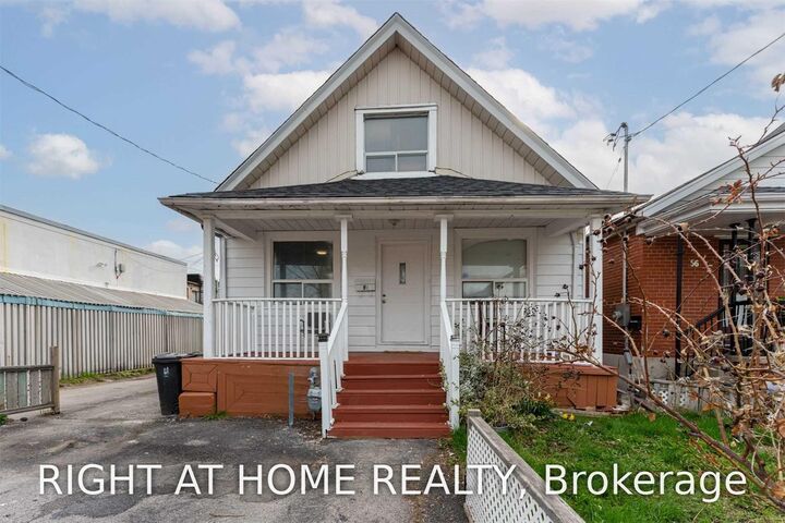 54 Byng Avenue — photo 1