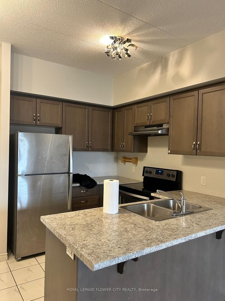 Property Photo: 630 Sauve Street 404 ON L9T 9A6