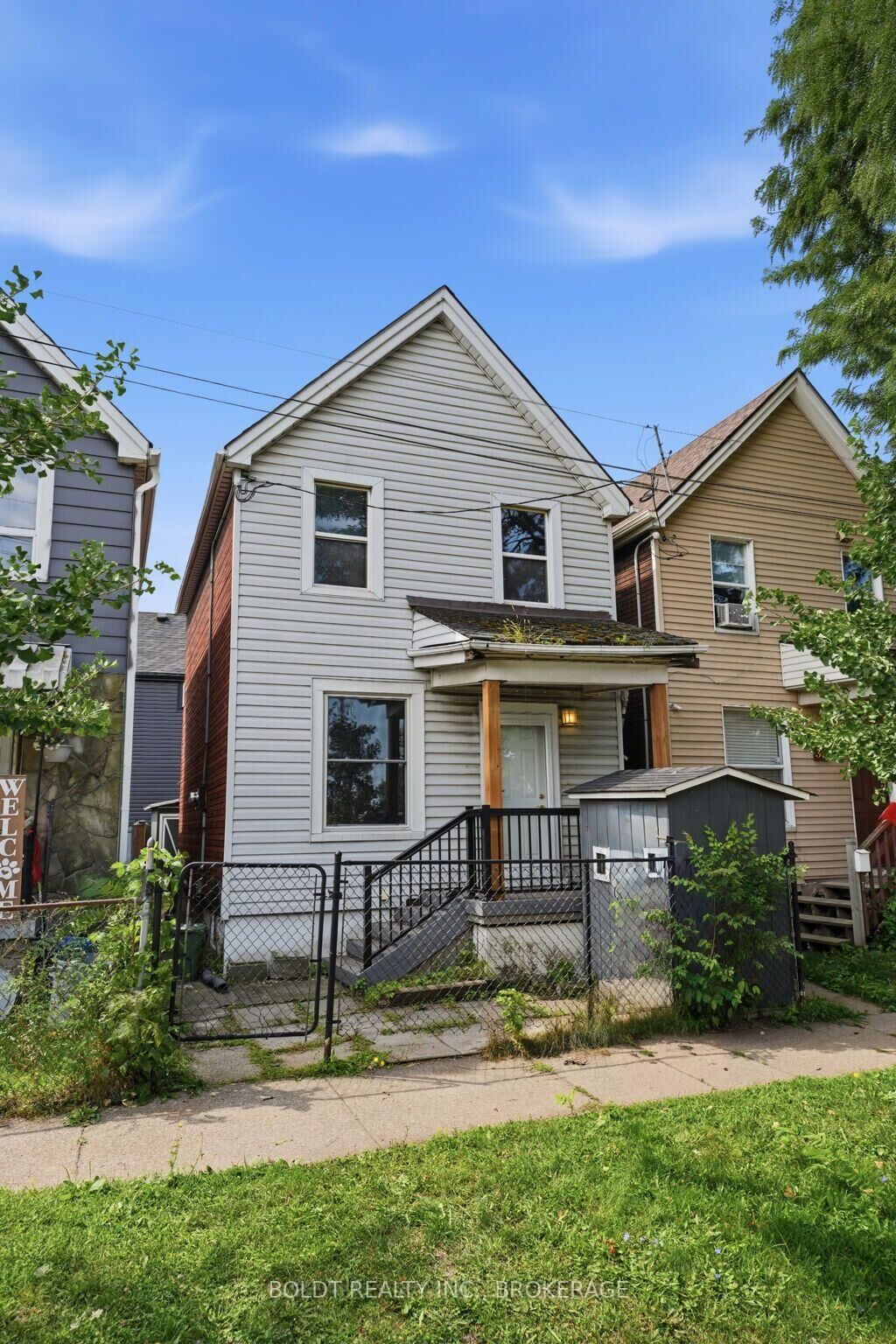 Property Photo: 38 Mars Avenue ON L8L 3V8