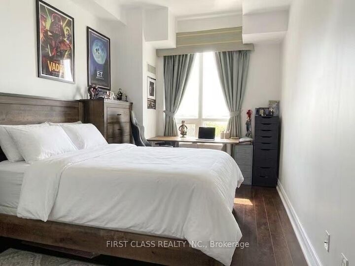 Property Photo:  88 Times Avenue Uph5  ON L3T 7Z4 