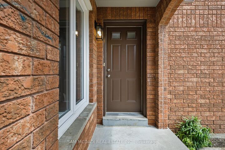 3847 Densbury Drive — photo 1