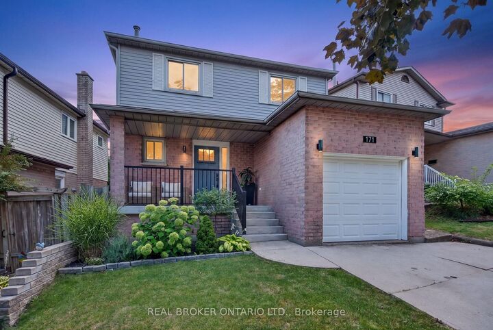 Photo de la propriété:  171 Golfwood Drive  ON L9C 6W2 