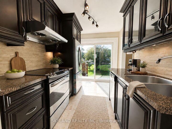 Property Photo:  12368 Ninth Line  ON L4A 1C2 